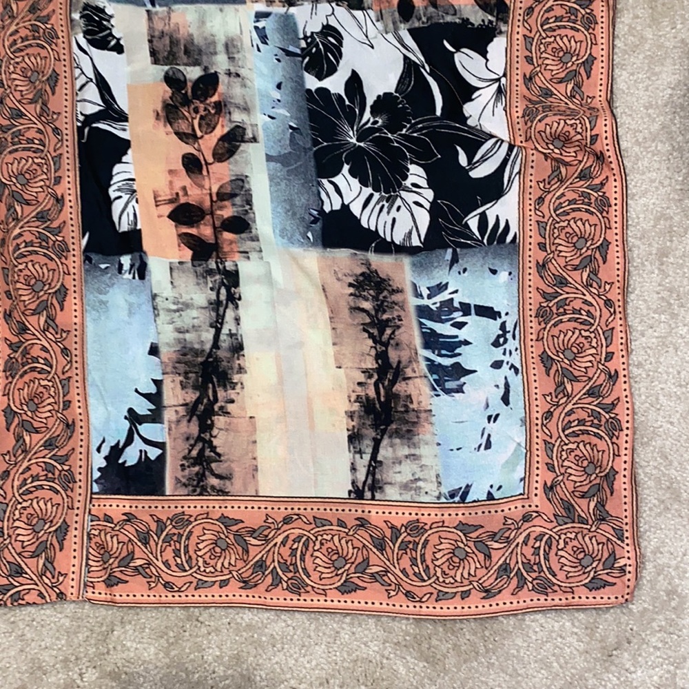 Tolani Collection cape - Picture 7 of 11